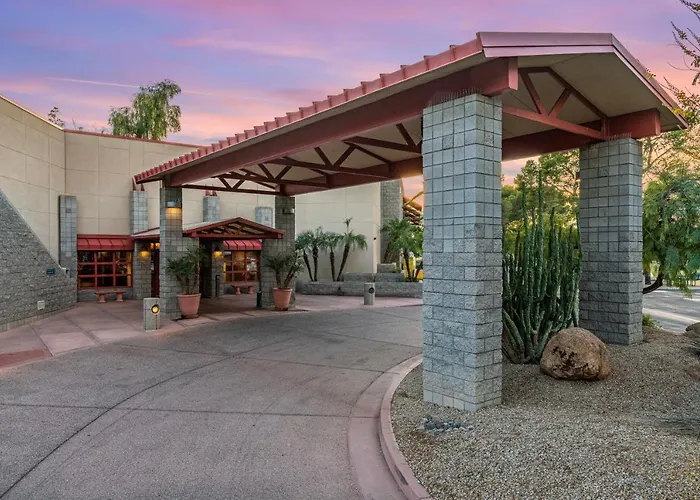 Arizona Christian University Hotel And Conference Center